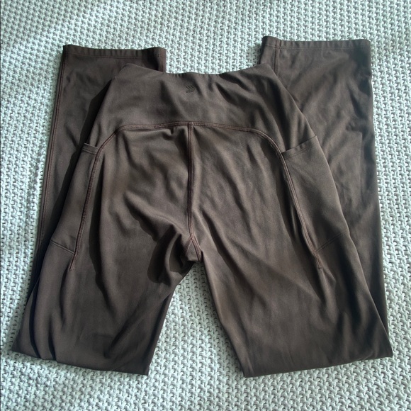 Activewear Set - Picture 2 of 3